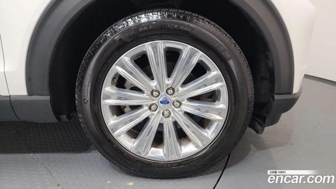 Ford Explorer 2023 из KR, фото 5