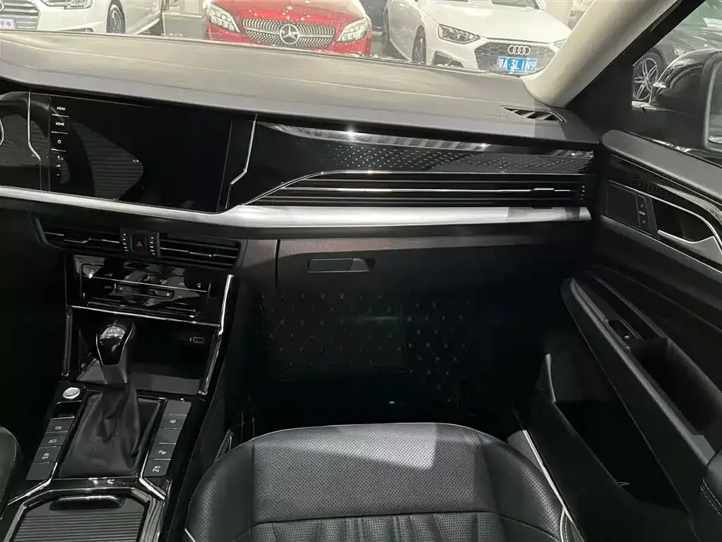 Volkswagen Passat 2022 из CN, фото 10