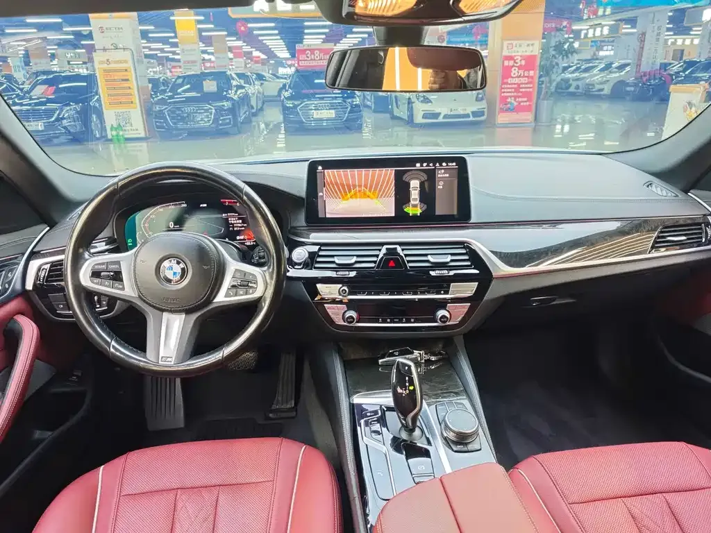 BMW 5 Series — фото 10