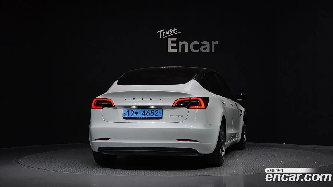 Tesla Model 3 2021 из KR, фото 4
