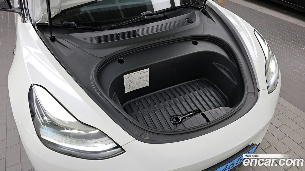 Tesla Model 3 2021 из KR, фото 6