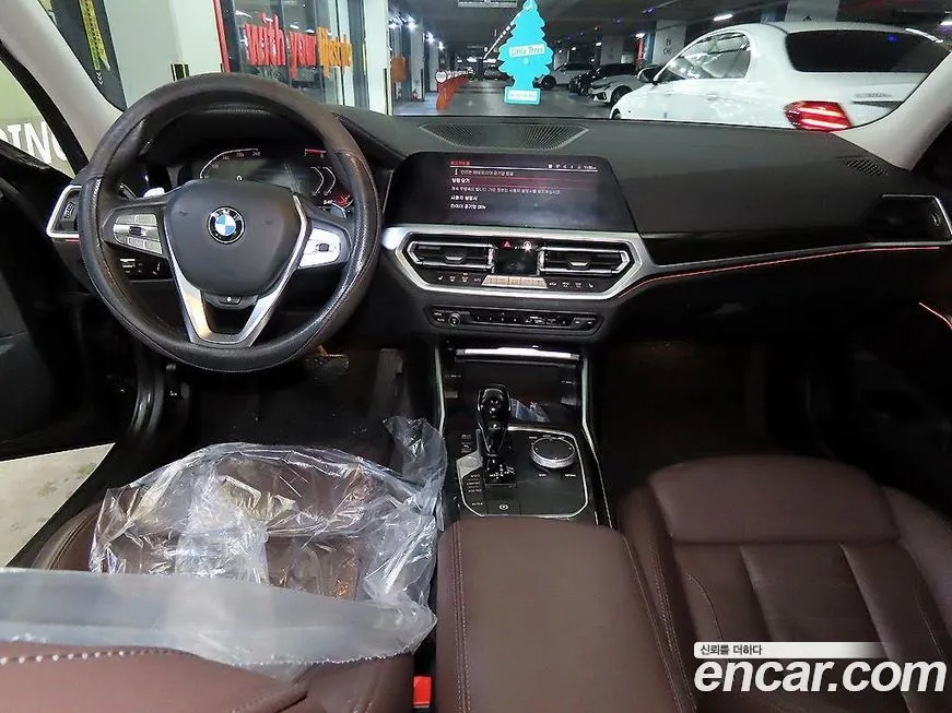 BMW 3-Series 2022 из KR, фото 10