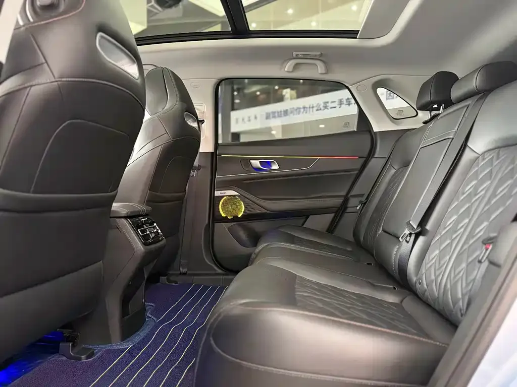 Changan UNI-K 2022 из CN, фото 6
