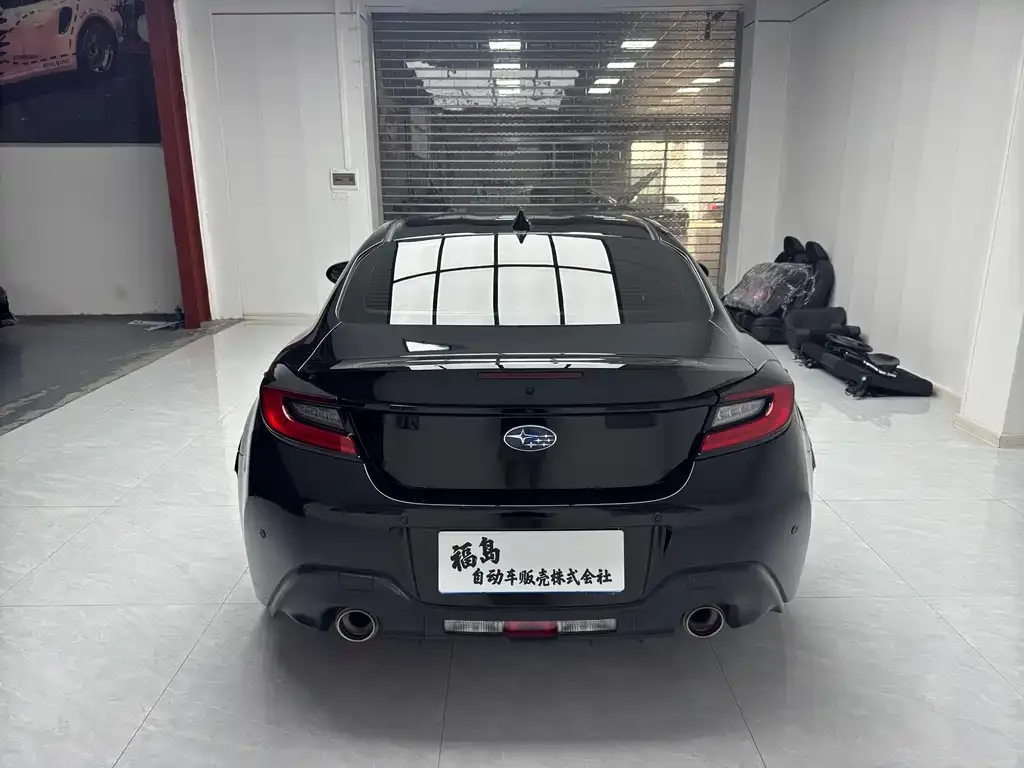 Subaru BRZ 2022 из CN, фото 5