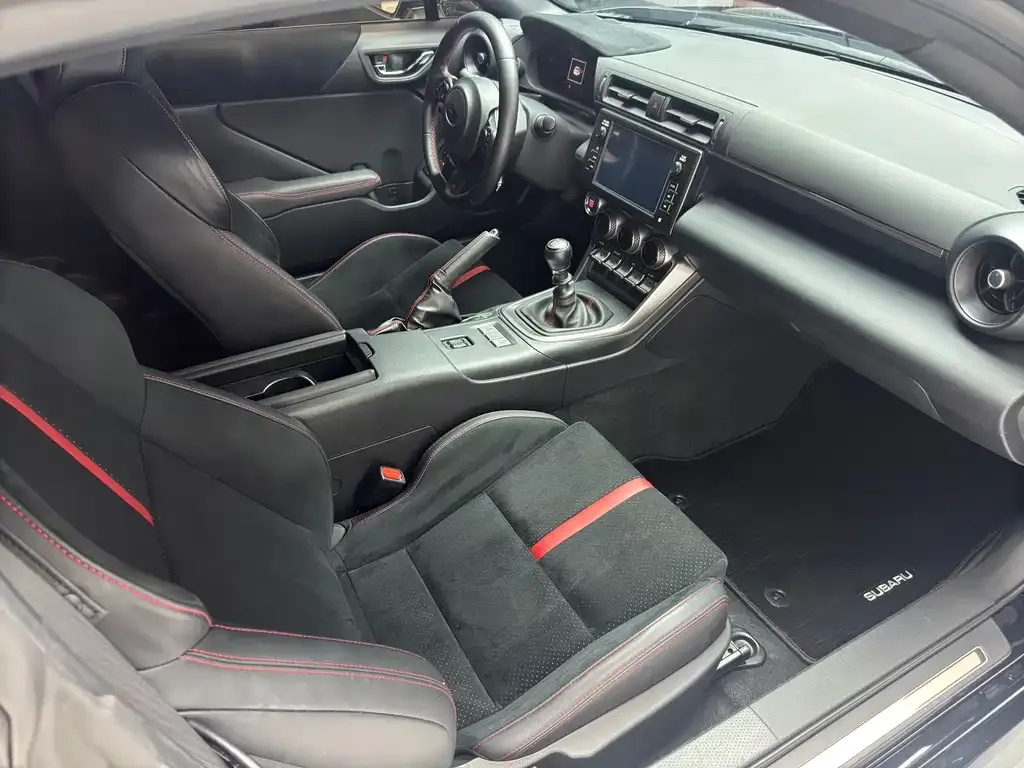 Subaru BRZ 2022 из CN, фото 7