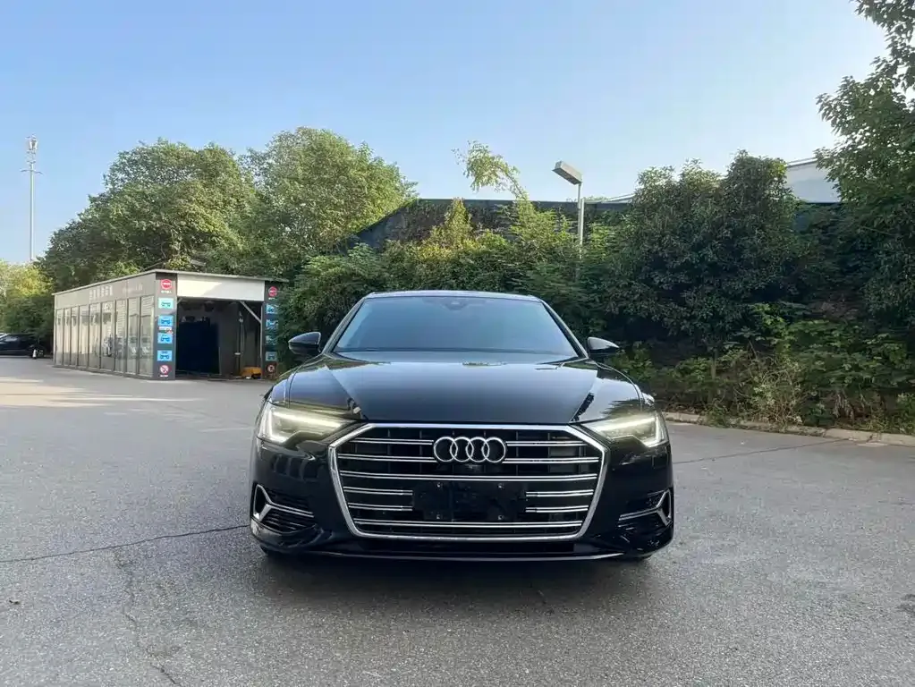 Audi A6L — фото 5