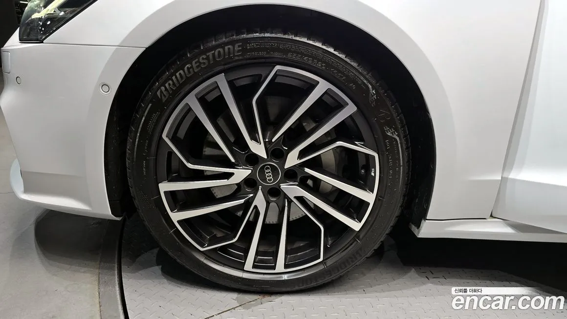 Audi A7 2024 из KR, фото 5