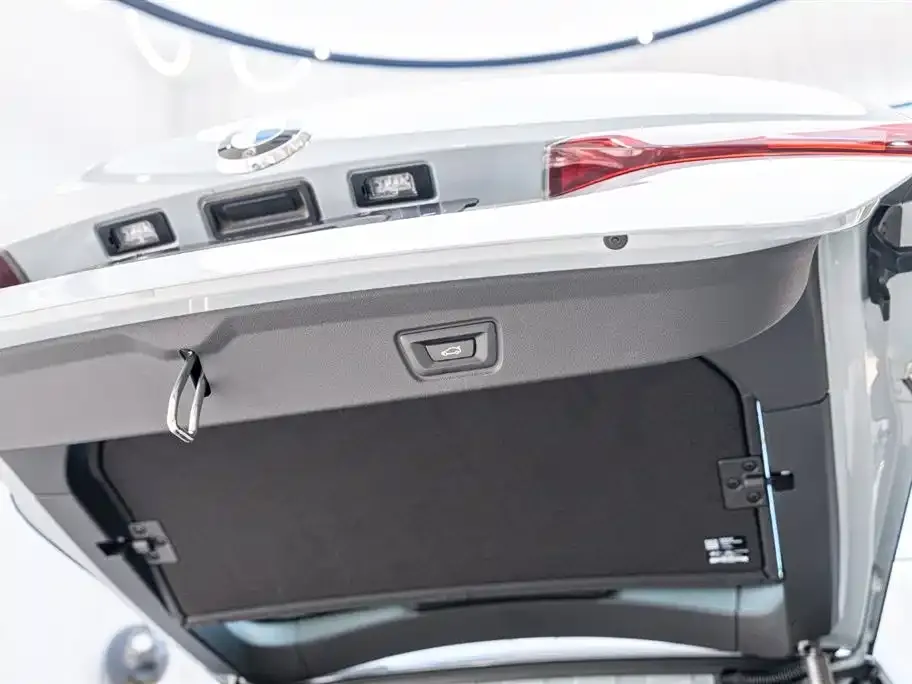 BMW 4 Series 2022 из CN, фото 10