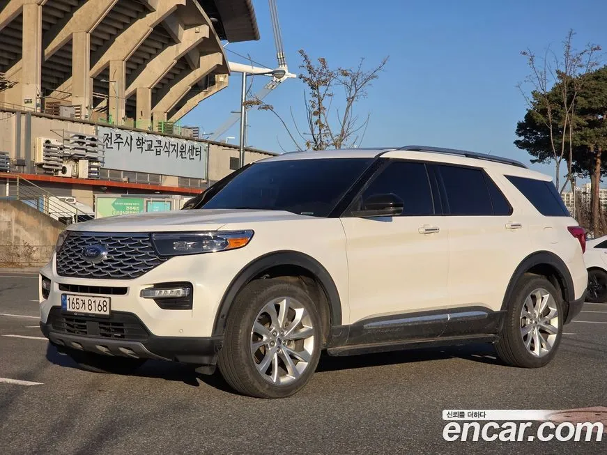 Ford Explorer 2022 из KR, фото 1