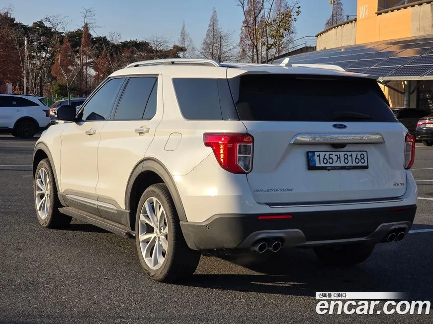 Ford Explorer 2022 из KR, фото 3