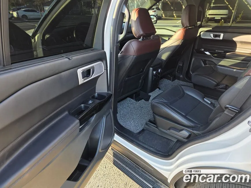 Ford Explorer 2022 из KR, фото 7