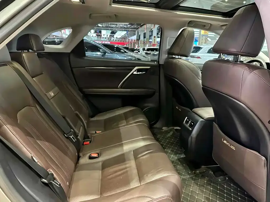 Lexus RX 2021 из CN, фото 8