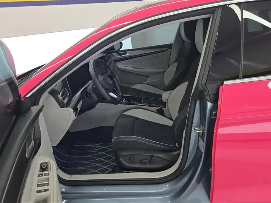 Volkswagen Lamando 2022 из CN, фото 10