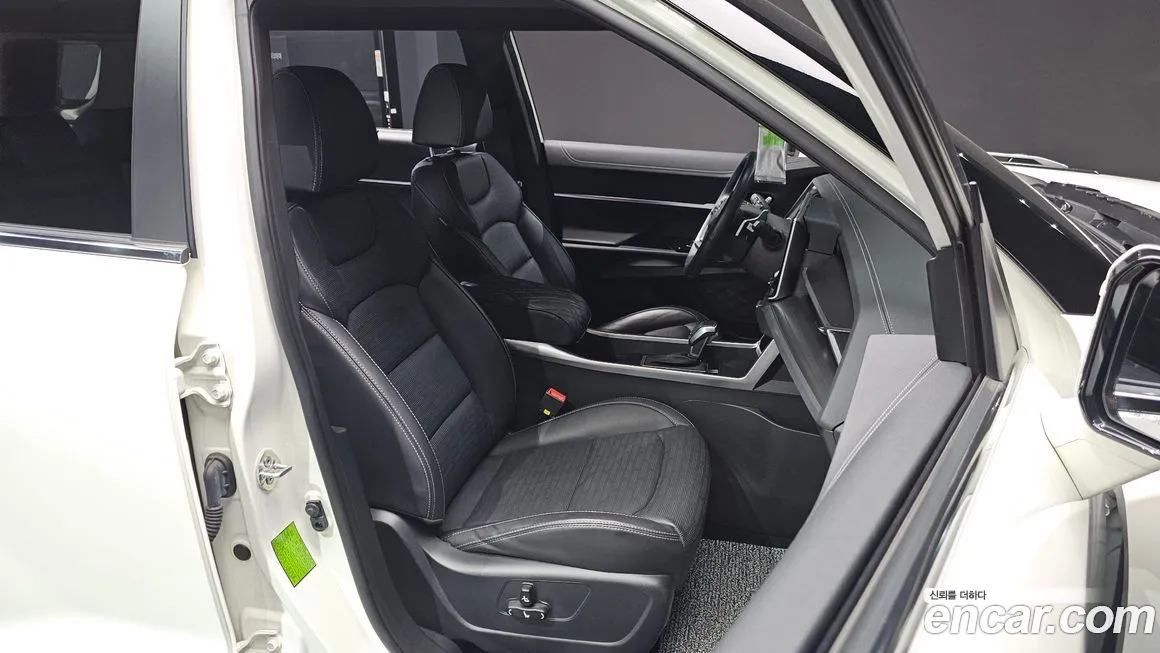 KG Mobility (Ssangyong) Torres — фото 10