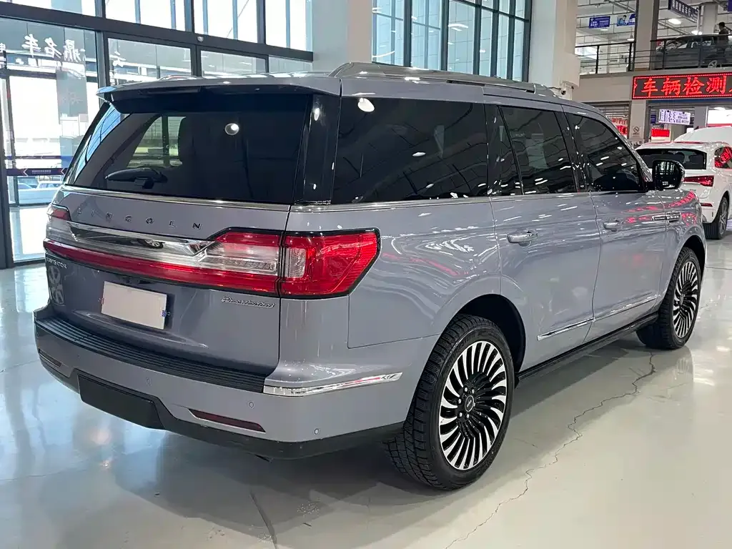 Lincoln Navigator 2022 из CN, фото 10