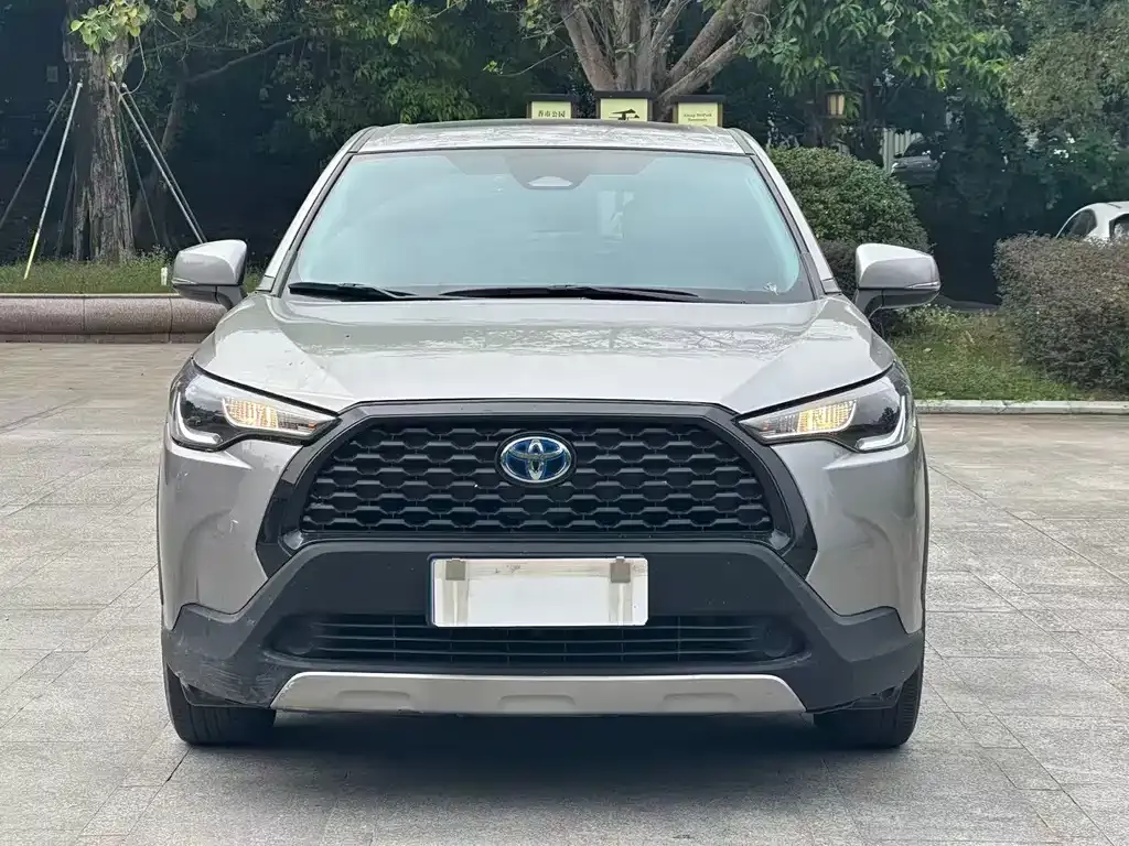 Toyota Corolla Cross 2024 из CN, фото 2