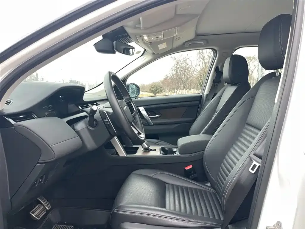 Land Rover Discovery Sport Hybrid — фото 4