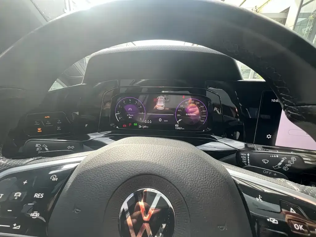 Volkswagen Golf 2021 из CN, фото 10