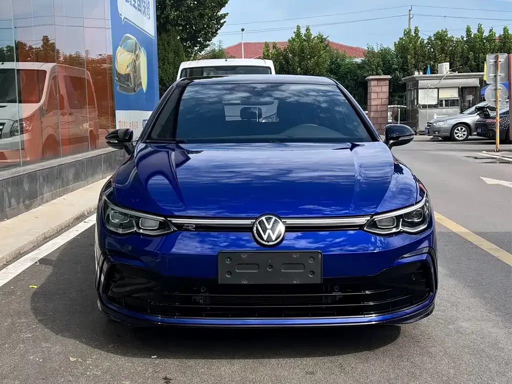 Volkswagen Golf 2021 из CN, фото 2