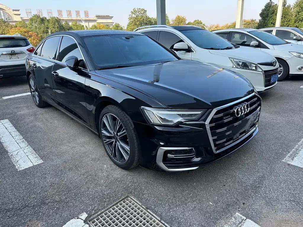 Audi A6L 2024 из CN, фото 2