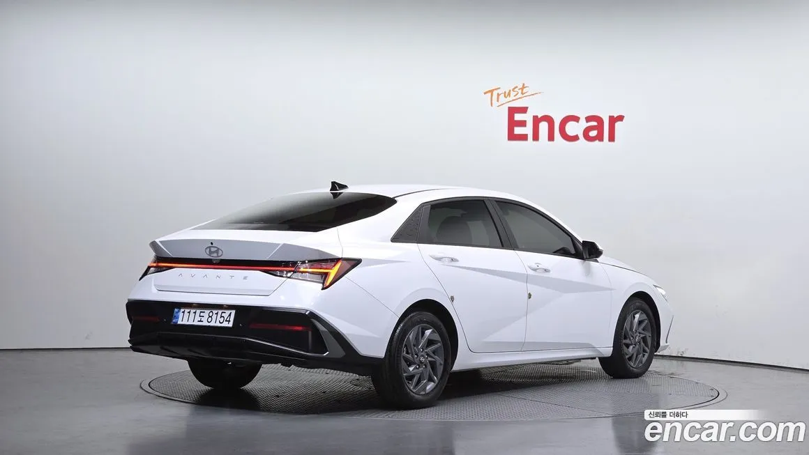 Hyundai AVANTE 2024 из KR, фото 2