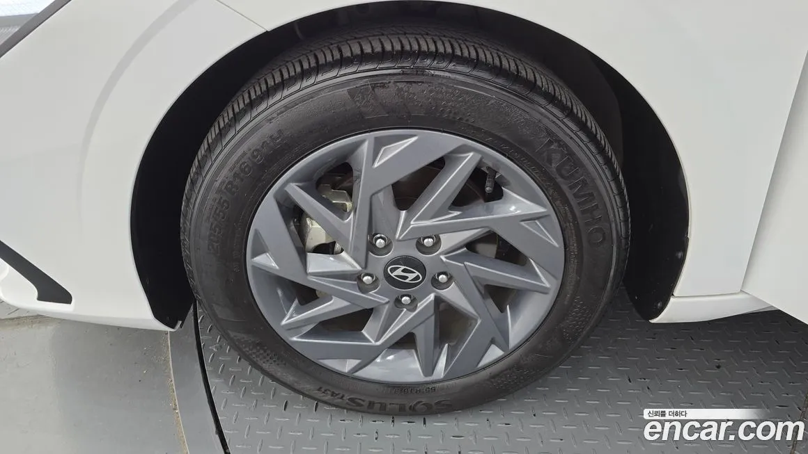 Hyundai AVANTE 2024 из KR, фото 5