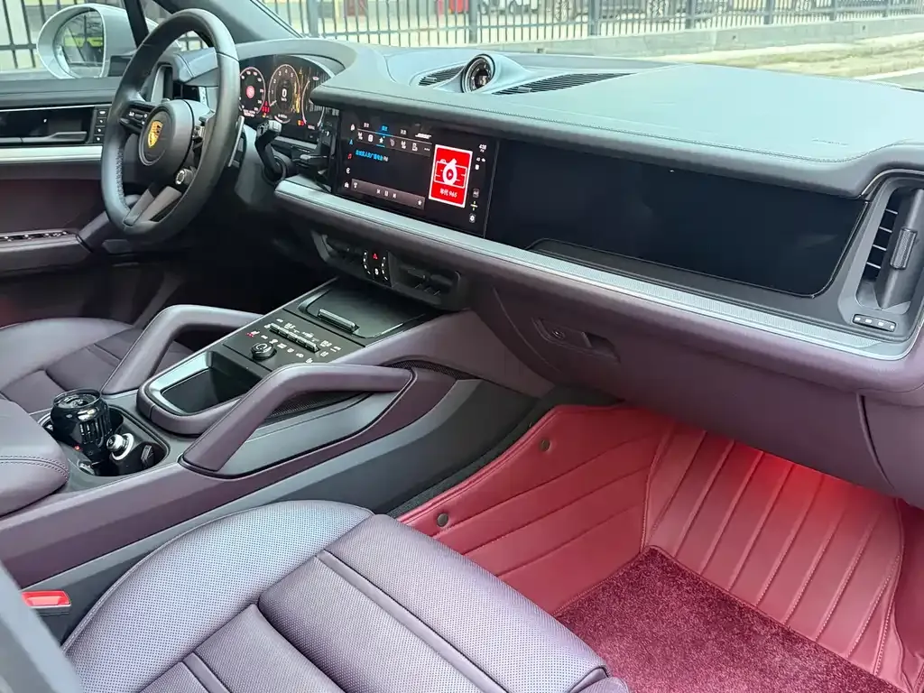 Porsche Cayenne 2024 из CN, фото 7