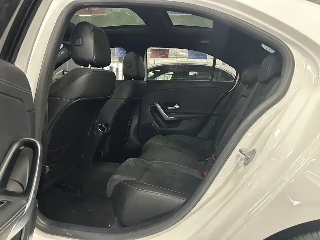 Mercedes-Benz A-Class 2021 из CN, фото 5