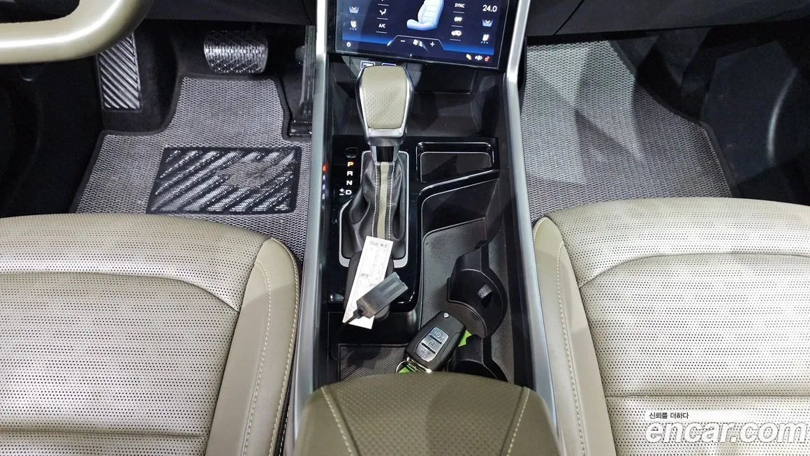 KG Mobility (Ssangyong) Torres 2024 из KR, фото 9