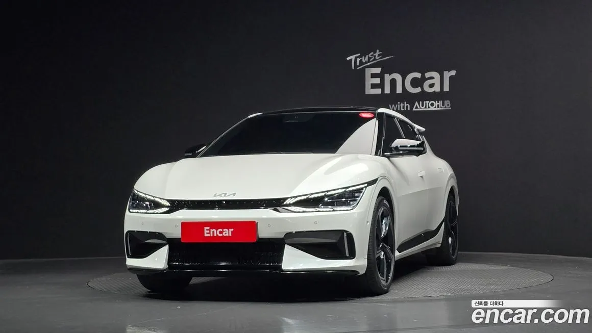 Kia EV6 2023 из KR, фото 3