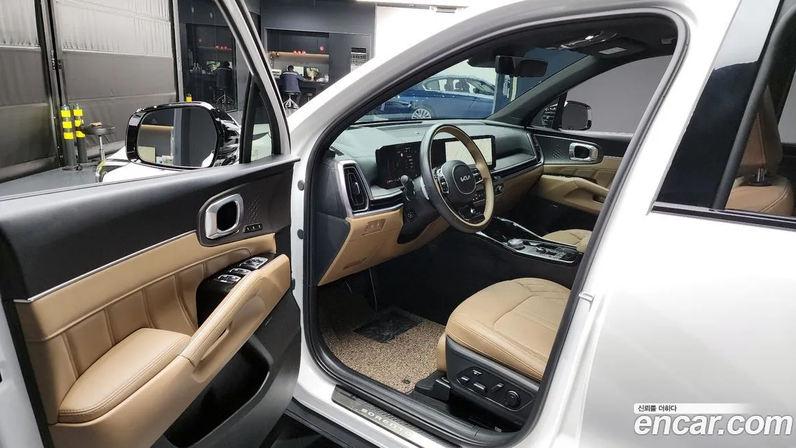Kia Sorento — фото 10
