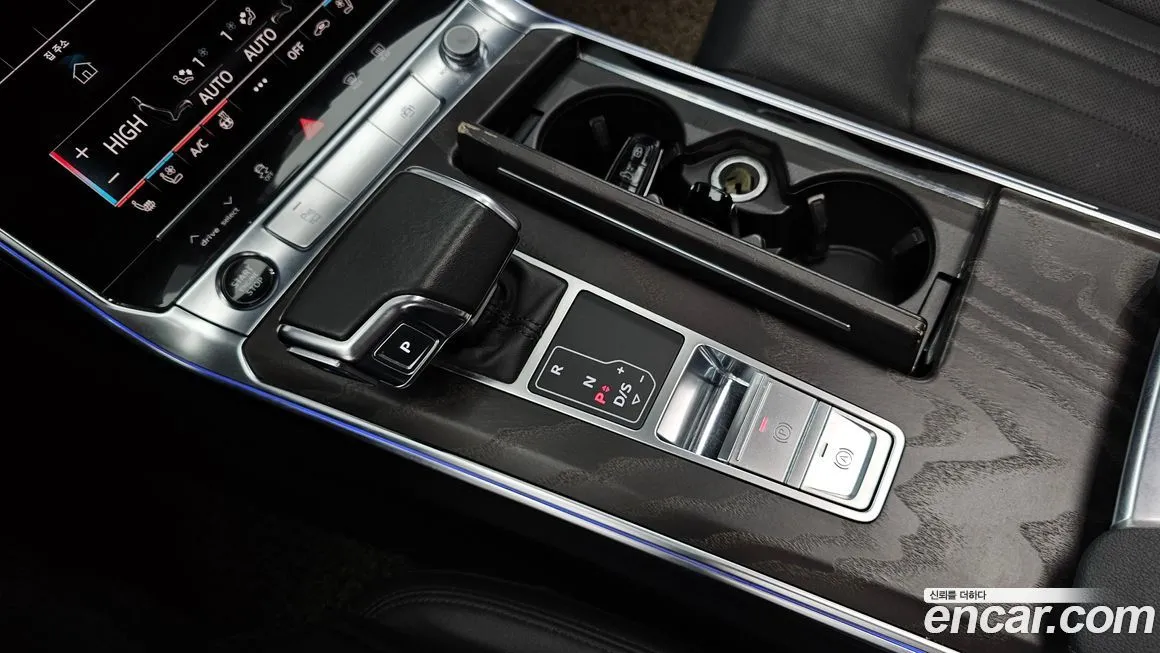Audi A6 — фото 9