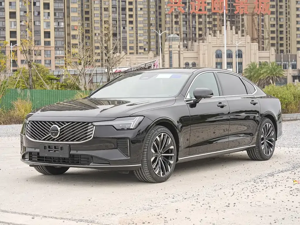 Volvo S90 2025 из CN, фото 1