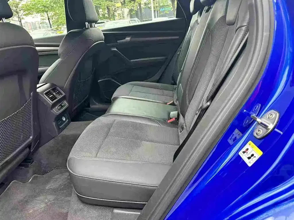 Audi Q5L Sportback 2022 из CN, фото 8