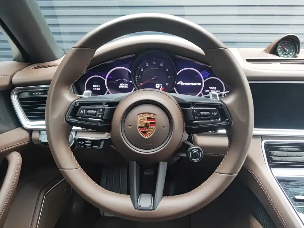 Porsche Panamera 2024 из CN, фото 10