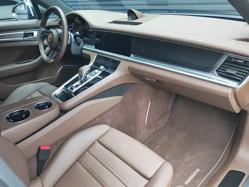 Porsche Panamera 2024 из CN, фото 7