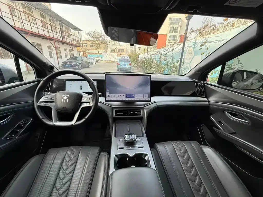 BYD L DM-i 2025 из CN, фото 10