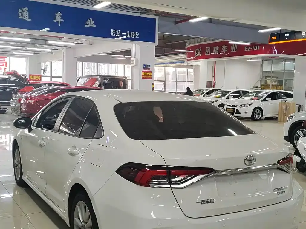 Toyota Corolla 2024 из CN, фото 10