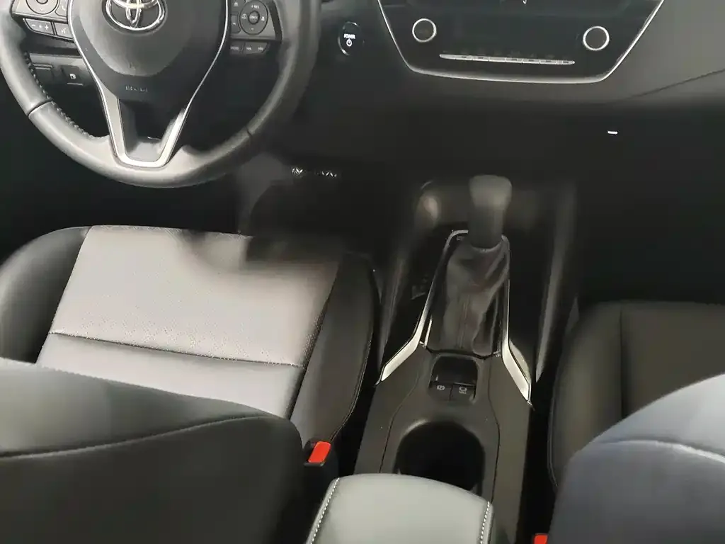 Toyota Corolla 2024 из CN, фото 4