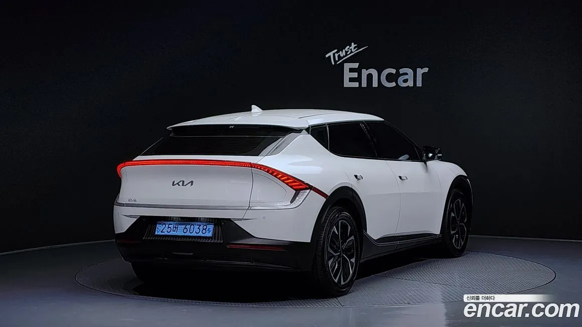 Kia EV6 2022 из KR, фото 2