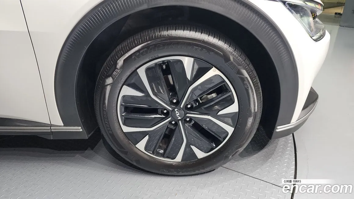 Kia EV6 2022 из KR, фото 5