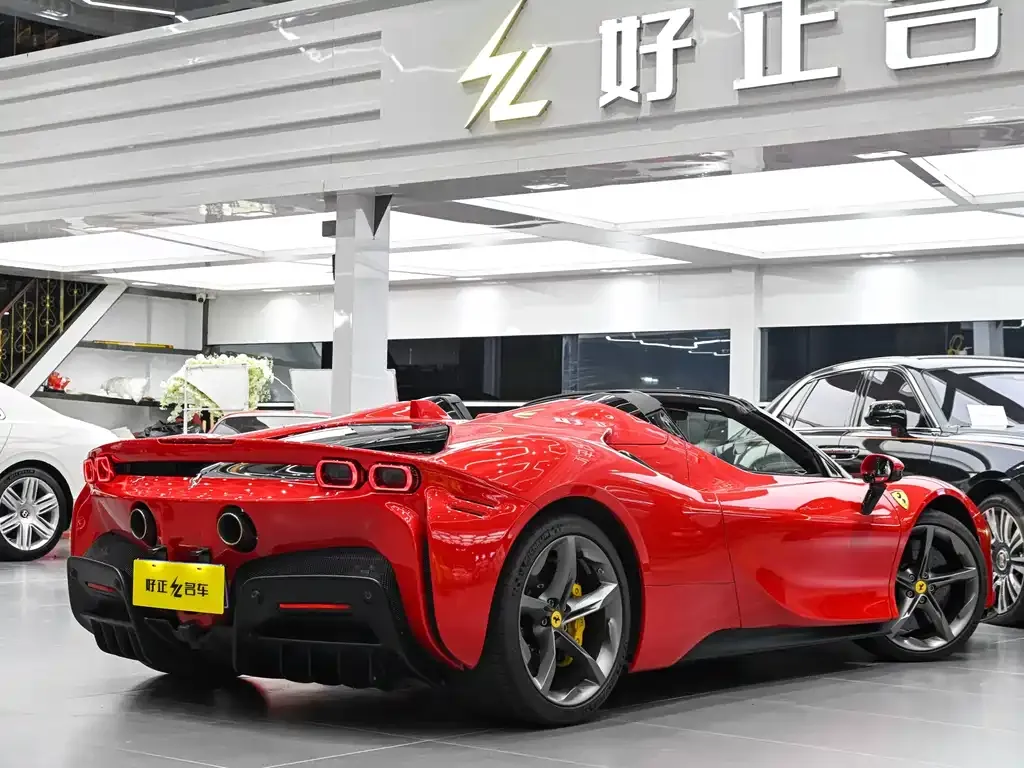 Ferrari SF90 — фото 6