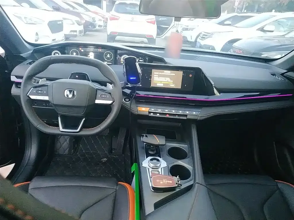 Changan UNI-V 2024 из CN, фото 10