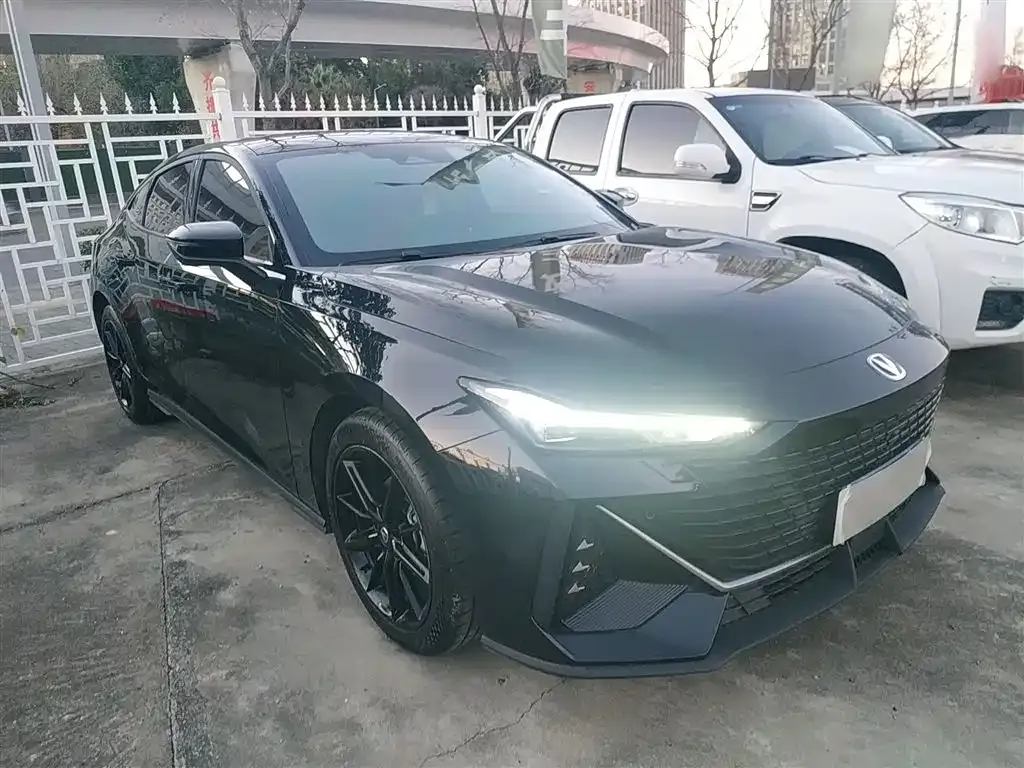 Changan UNI-V 2024 из CN, фото 4