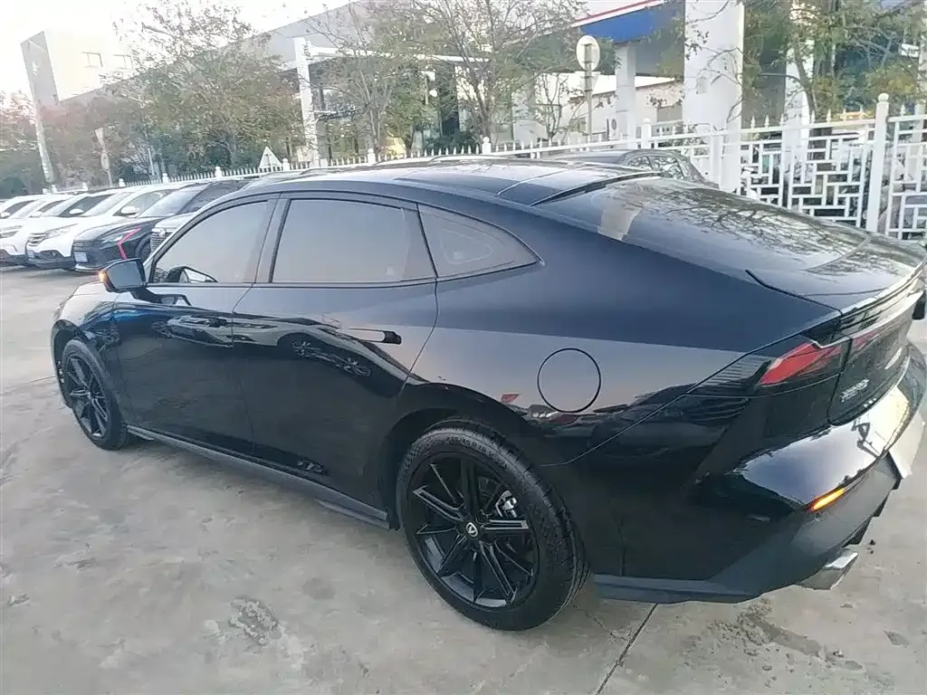 Changan UNI-V 2024 из CN, фото 5