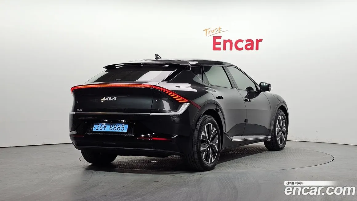 Kia EV6 2024 из KR, фото 2