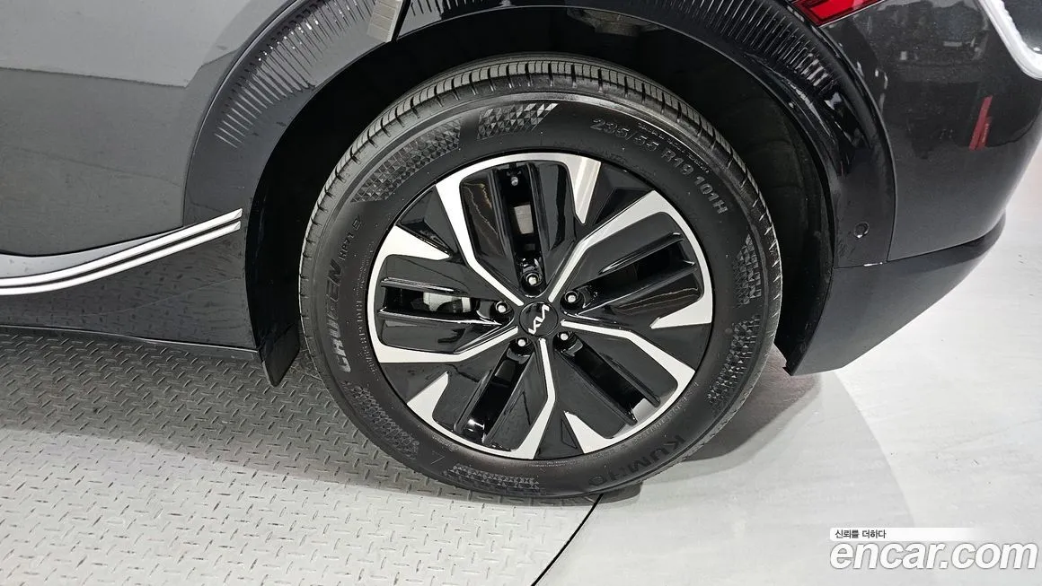 Kia EV6 2024 из KR, фото 5
