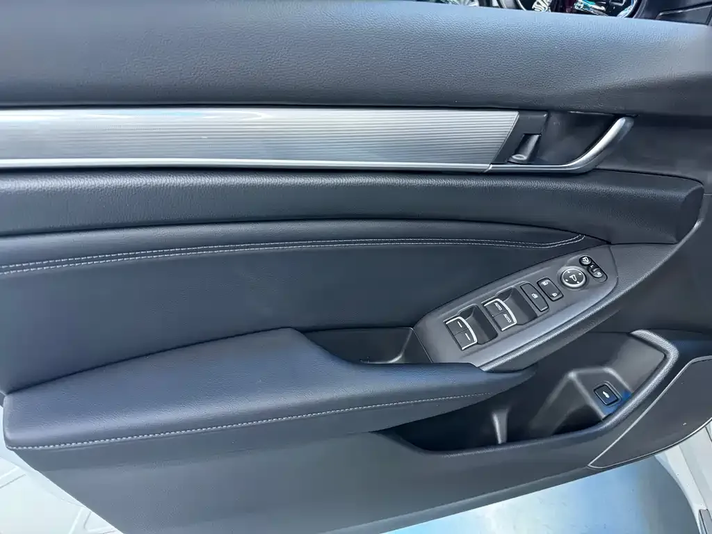 Honda Accord 2021 из CN, фото 4