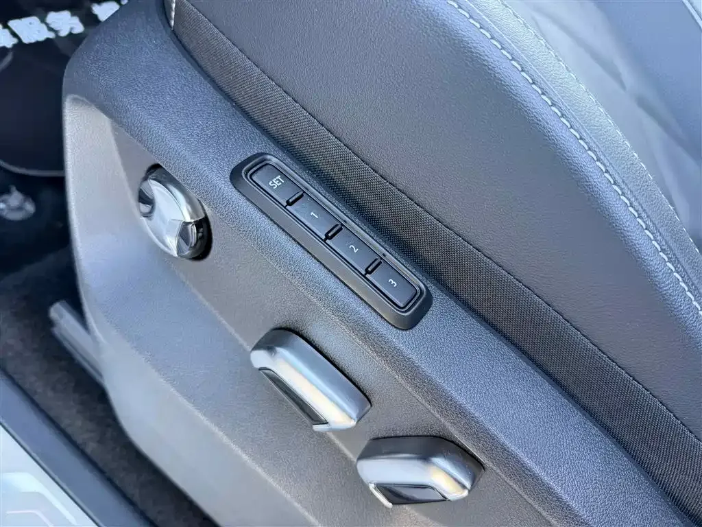 Volkswagen Teramont 2024 из CN, фото 10