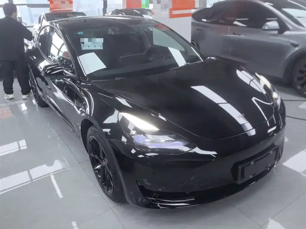 Tesla Model 3 2023 из CN, фото 4